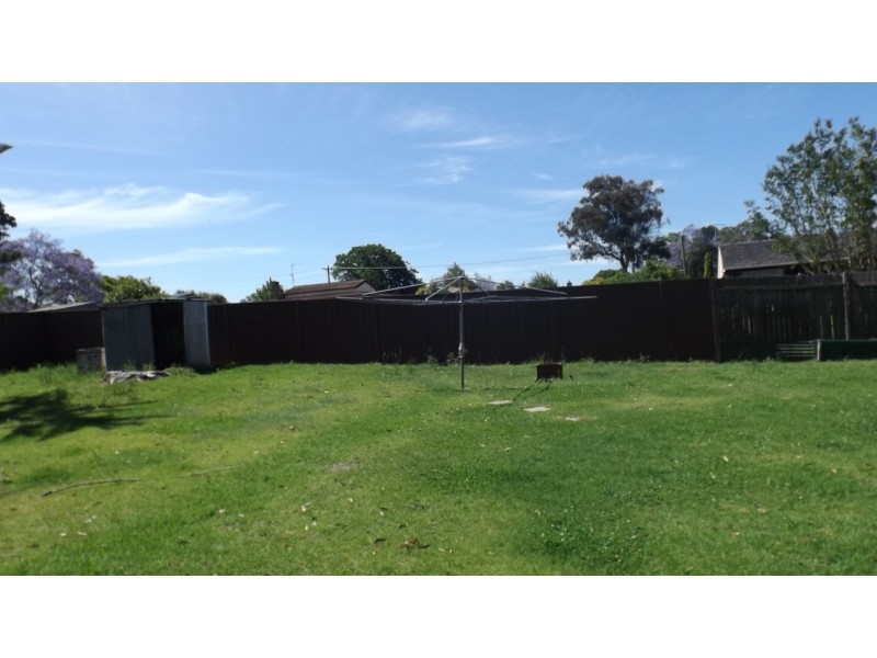 31 Castlereagh Street, Tahmoor NSW 2573