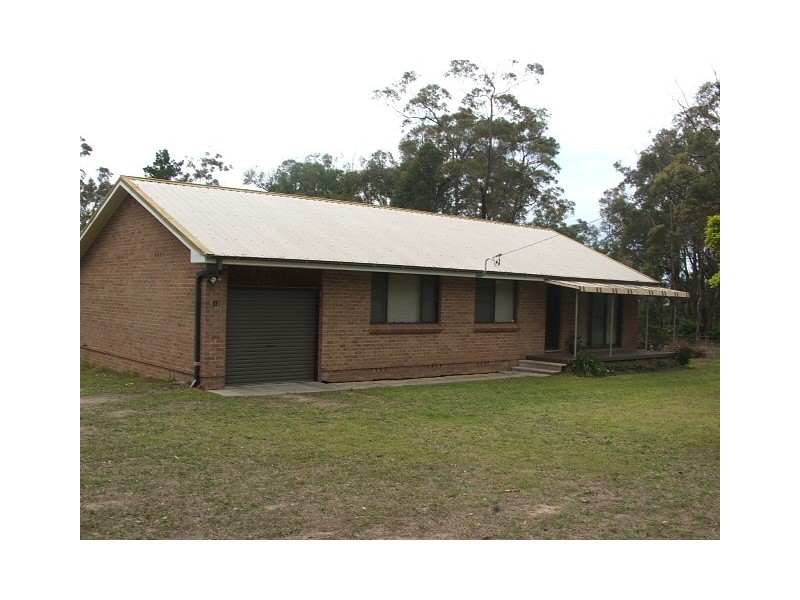10 Michell Road, Thirlmere NSW 2572