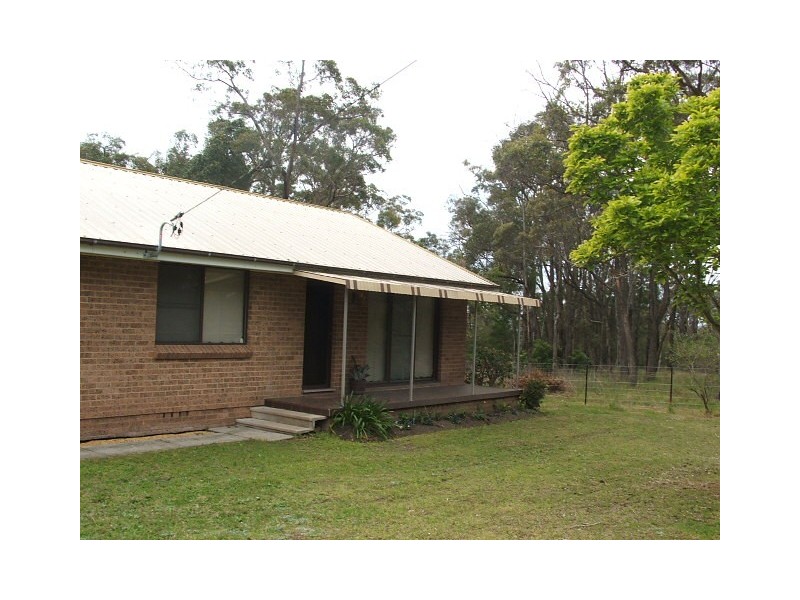10 Michell Road, Thirlmere NSW 2572