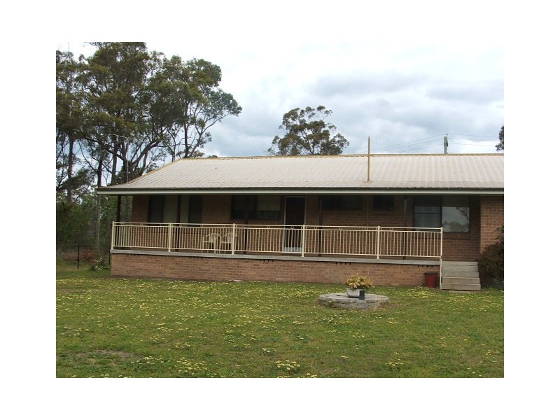 10 Michell Road, Thirlmere NSW 2572