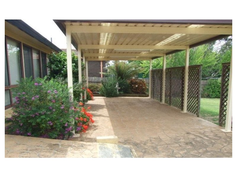 26 Castlereagh Street, Tahmoor NSW 2573