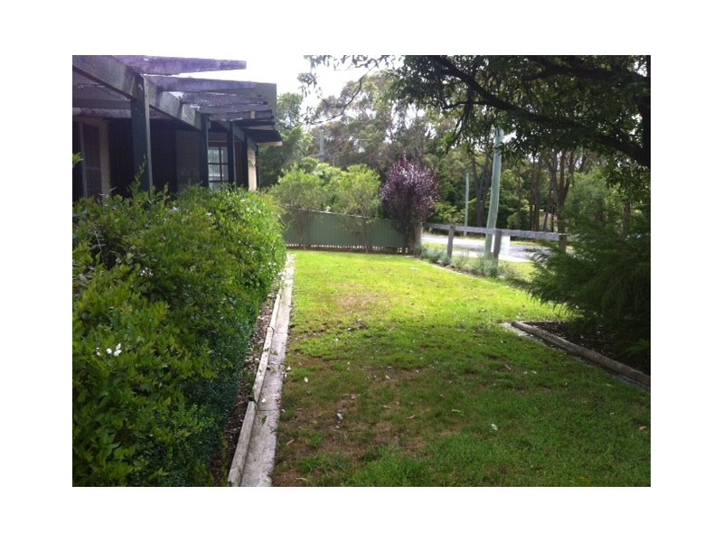 16 Stanley Street, Hill Top NSW 2575