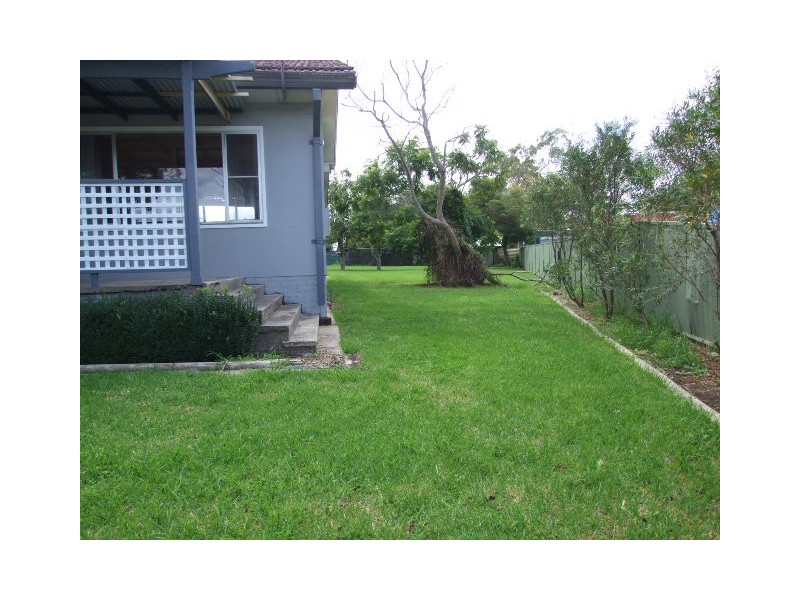 16 Stanley Street, Hill Top NSW 2575