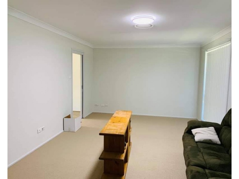 12 Tahmoor Road, Tahmoor NSW 2573