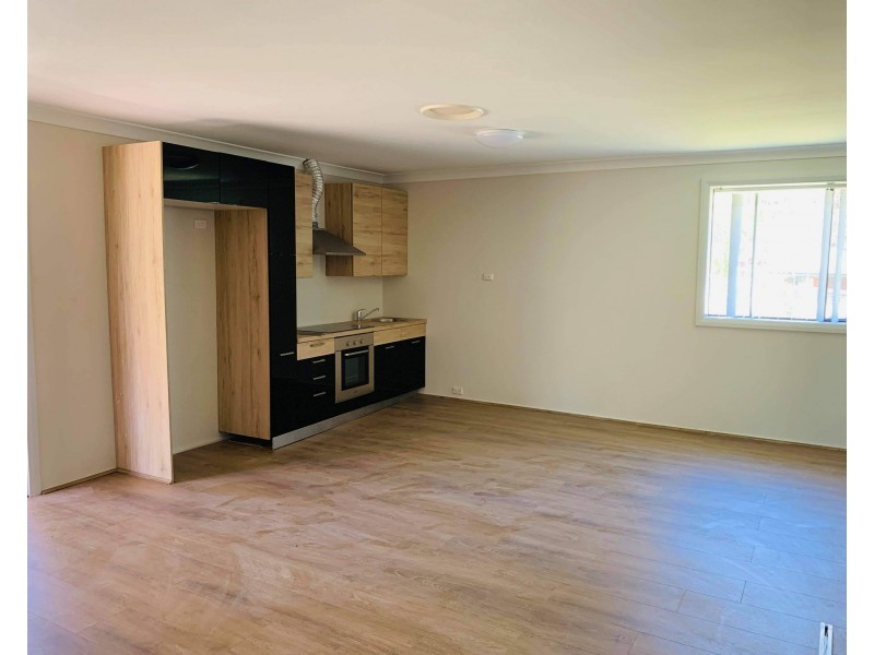 12 Tahmoor Road, Tahmoor NSW 2573