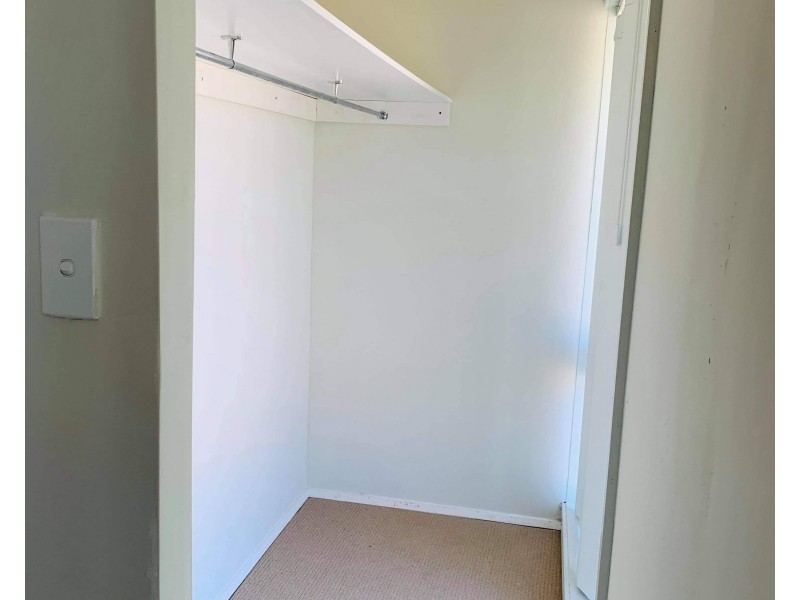 12 Tahmoor Road, Tahmoor NSW 2573