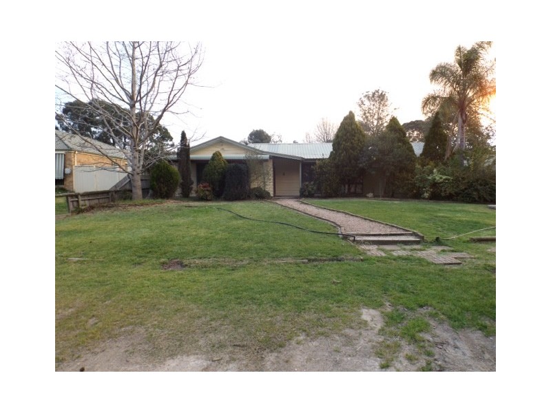 48 Hawthorne Road, Bargo NSW 2574