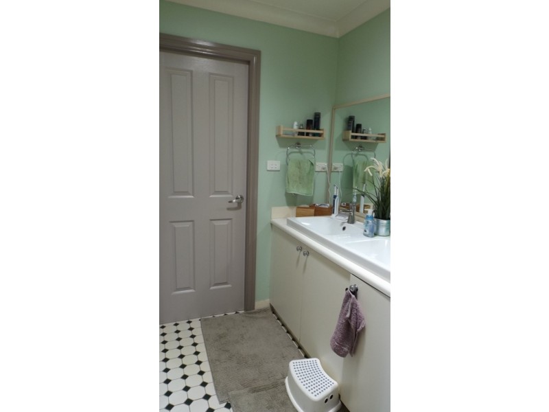 4B Breellen close, Tahmoor NSW 2573