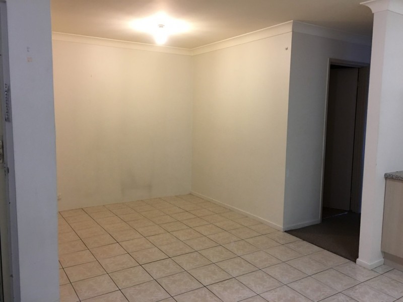 Flat 1 “The Terrace” 13 Oaks Street, Thirlmere NSW 2572