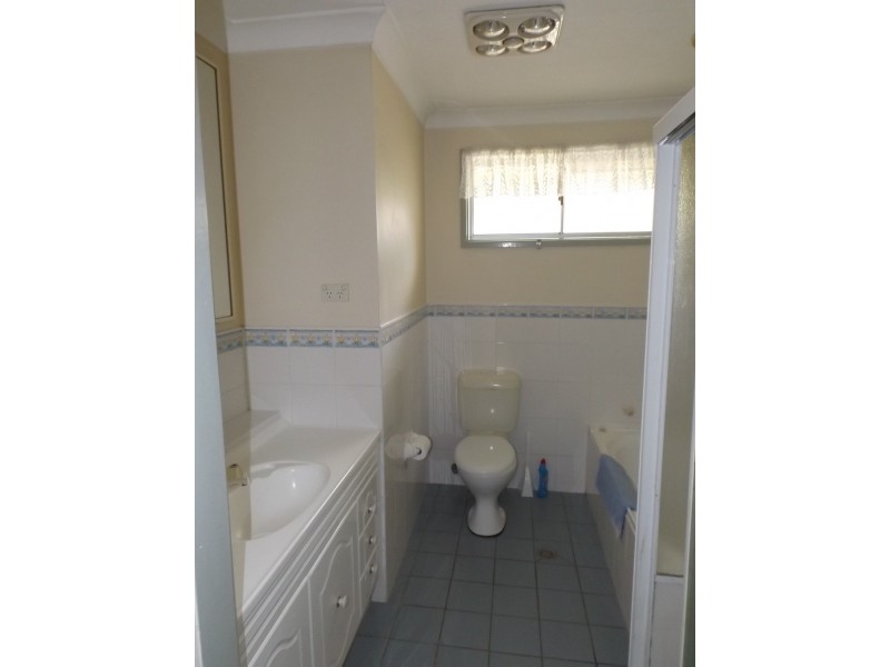 18 Bronzewing Street, Tahmoor NSW 2573