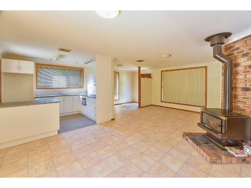 57 Richardson Street, Thirlmere NSW 2572