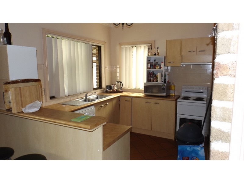 11 Mahonga Street, Tahmoor NSW 2573