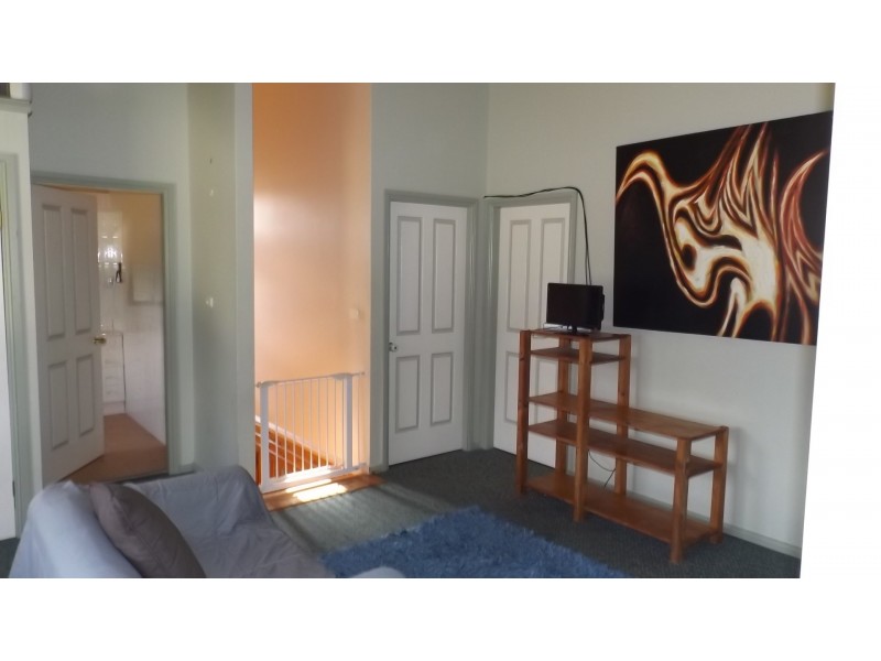 11 Mahonga Street, Tahmoor NSW 2573