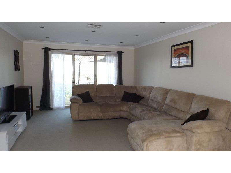 7 Fitzroy Street, Hill Top NSW 2575