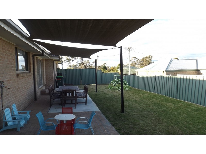 7 Fitzroy Street, Hill Top NSW 2575