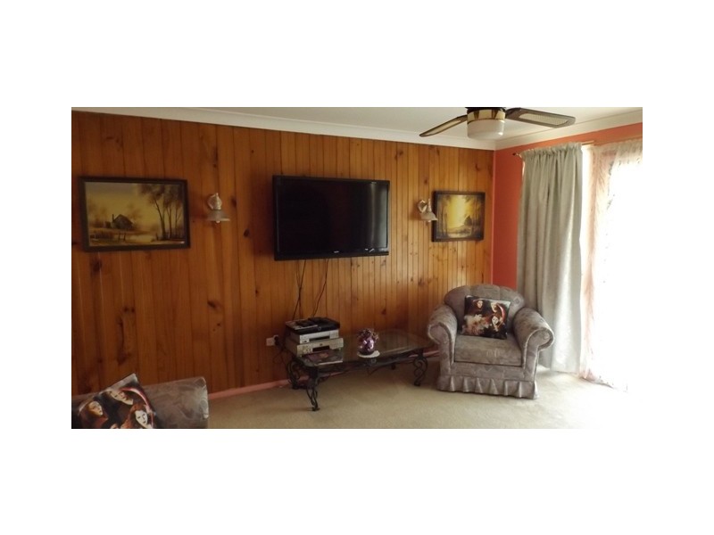 55 Charles Road, Pheasants Nest NSW 2574