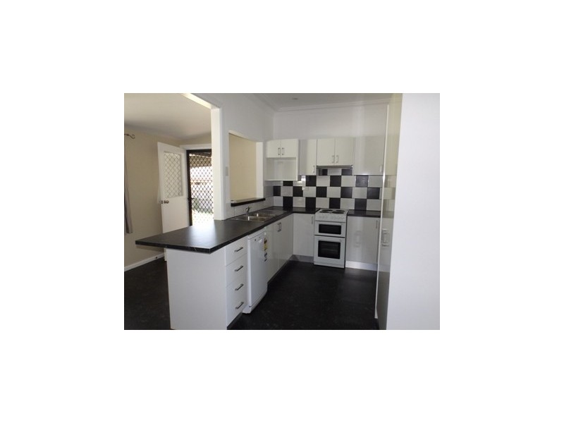 31 Thirlmere Way, Tahmoor NSW 2573