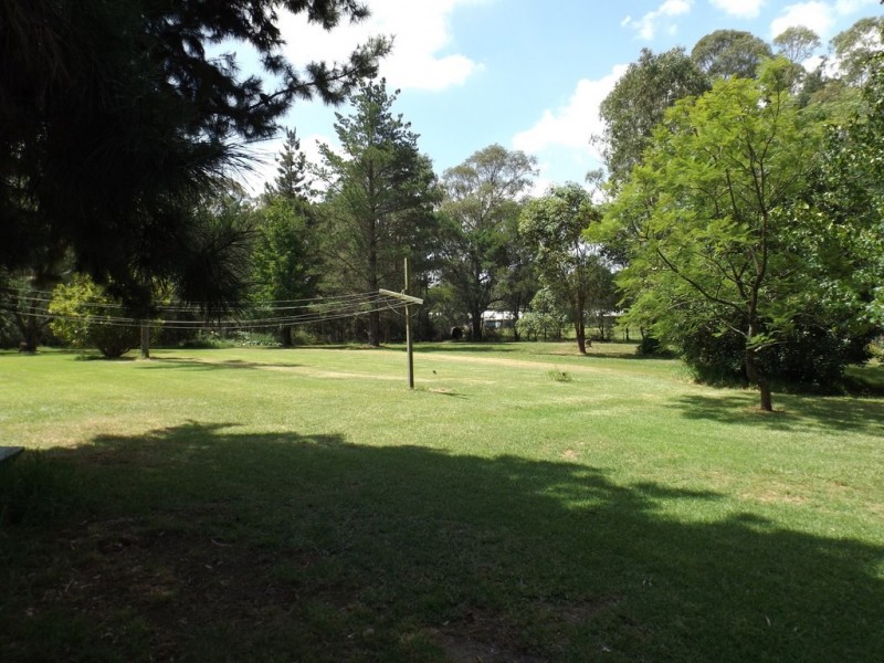 42 Greenacre Drive, Tahmoor NSW 2573