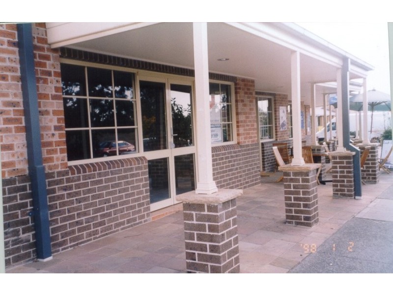 4/89 Westbourne Ave, Thirlmere NSW 2572