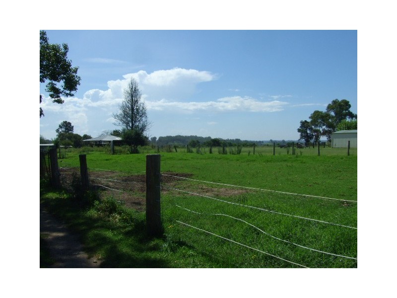 35 Brundah Road, Thirlmere NSW 2572