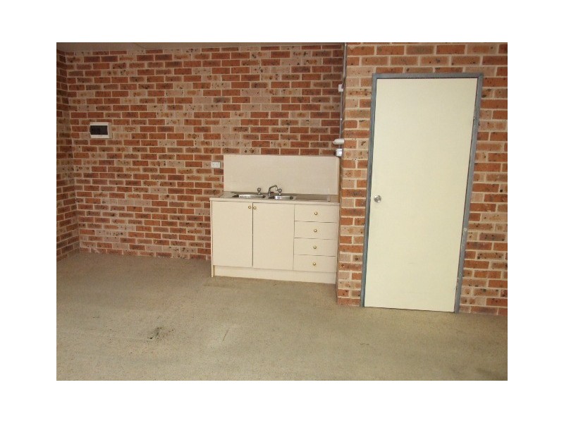 1/89 “The Gables” Westbourne Avenue, Thirlmere NSW 2572