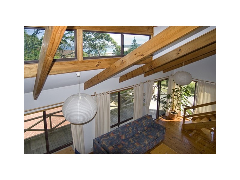 125 Mitchell Parade, Mollymook NSW 2539