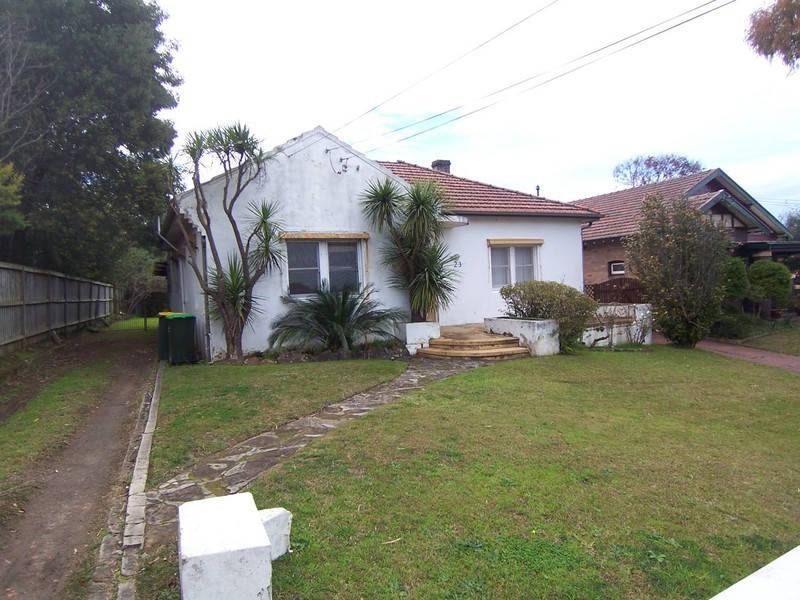 23 Commissioners Road, West Ryde NSW 2114