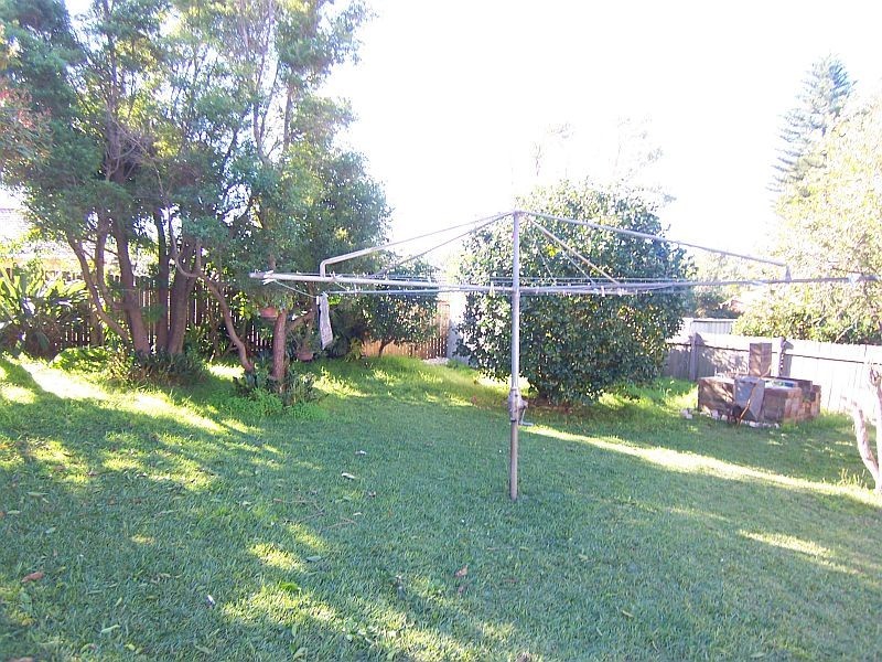 27 Dickson Avenue, West Ryde NSW 2114