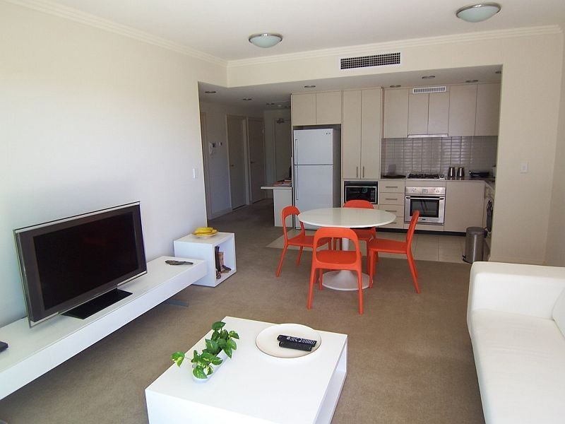 33/13 Bay Drive, Meadowbank NSW 2114