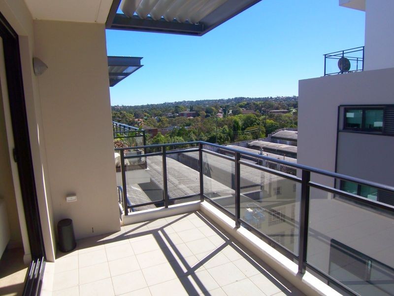 33/13 Bay Drive, Meadowbank NSW 2114