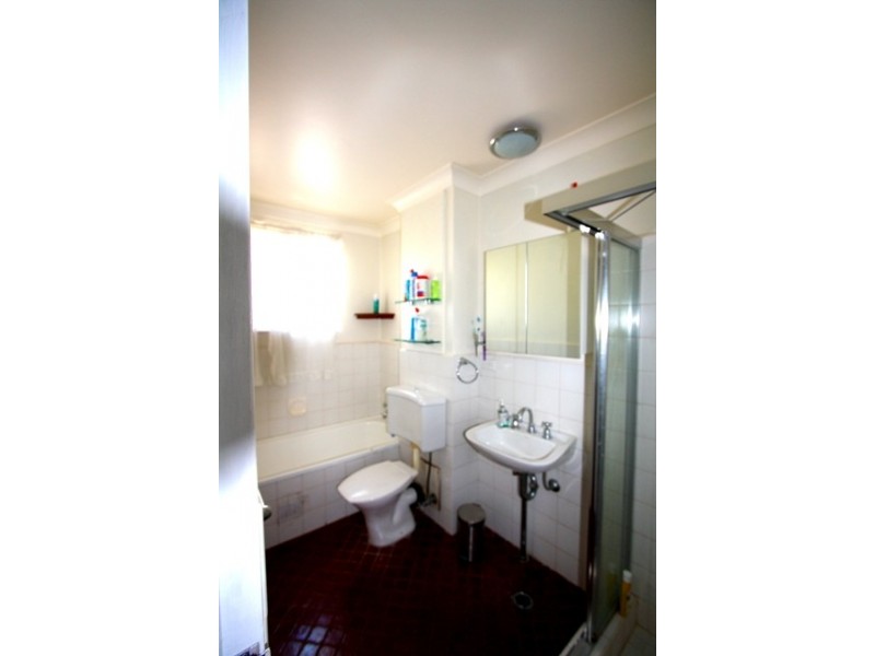 15/17 Meadow Crescent, Meadowbank NSW 2114