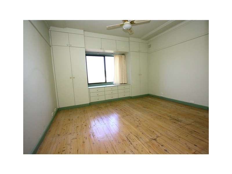 11  Benson St, West Ryde NSW 2114