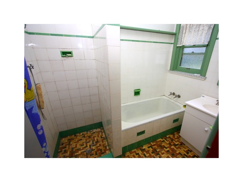 11  Benson St, West Ryde NSW 2114