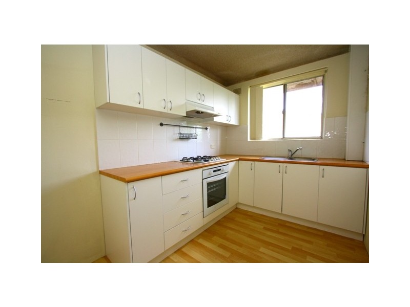 12/38 – 40 Meadow Cres, Meadowbank NSW 2114