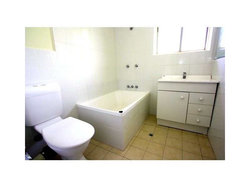 12/38 – 40 Meadow Cres, Meadowbank NSW 2114