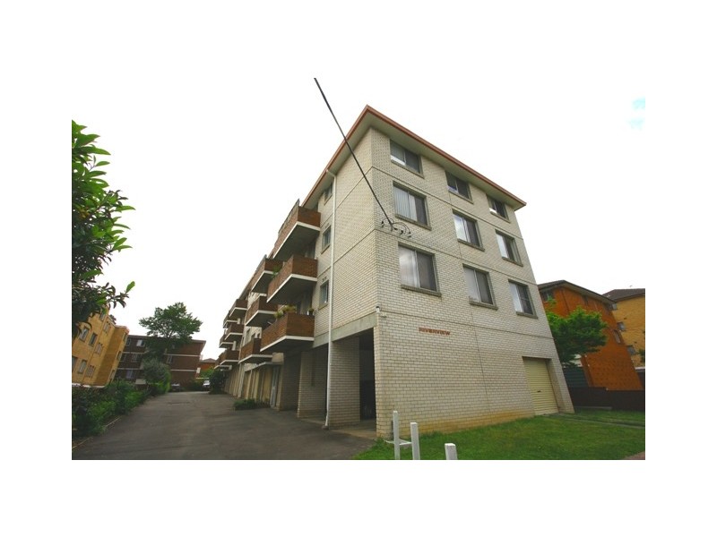 12/3-5 Meadow cres, Meadowbank NSW 2114