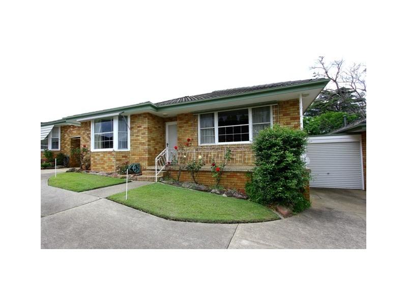 2/51-53 Pennant Ave, Denistone NSW 2114