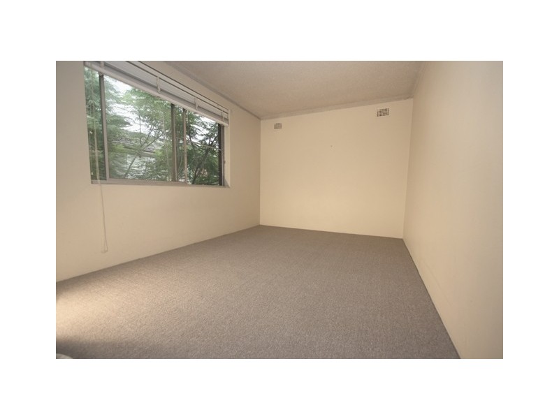 11/42 Meadow Crs, Meadowbank NSW 2114