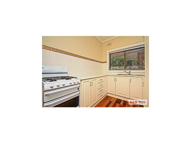 139 Cobham Ave, Melrose Park NSW 2114