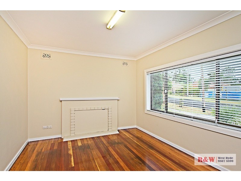 139 Cobham Ave, Melrose Park NSW 2114