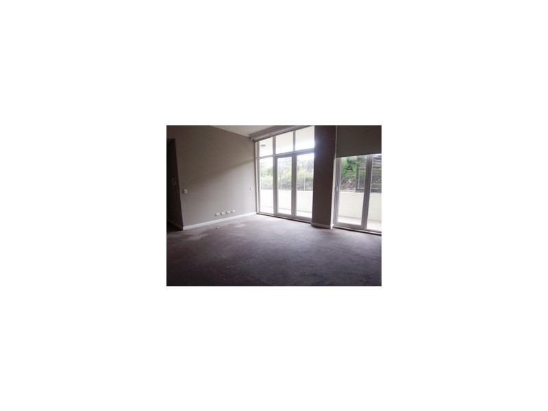 9/5  Bay Drive, Meadowbank NSW 2114