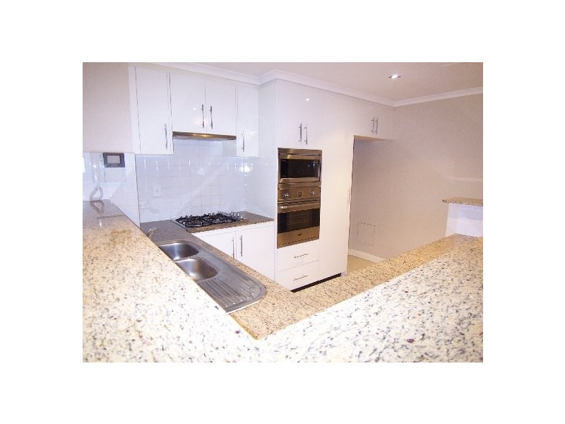 30/143 Bowden Street, Meadowbank NSW 2114