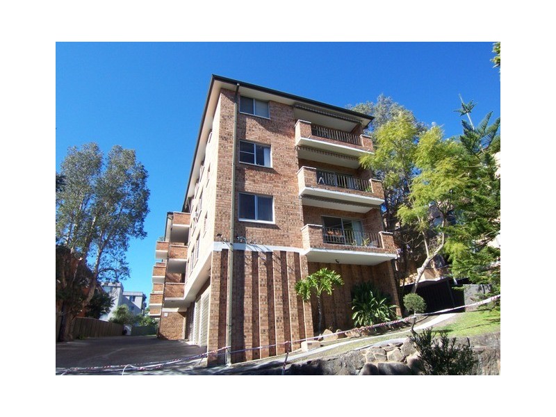 1/33 Meadow Crescent, Meadowbank NSW 2114