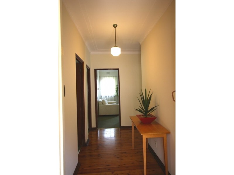 6 Shaftsbury Road, West Ryde NSW 2114