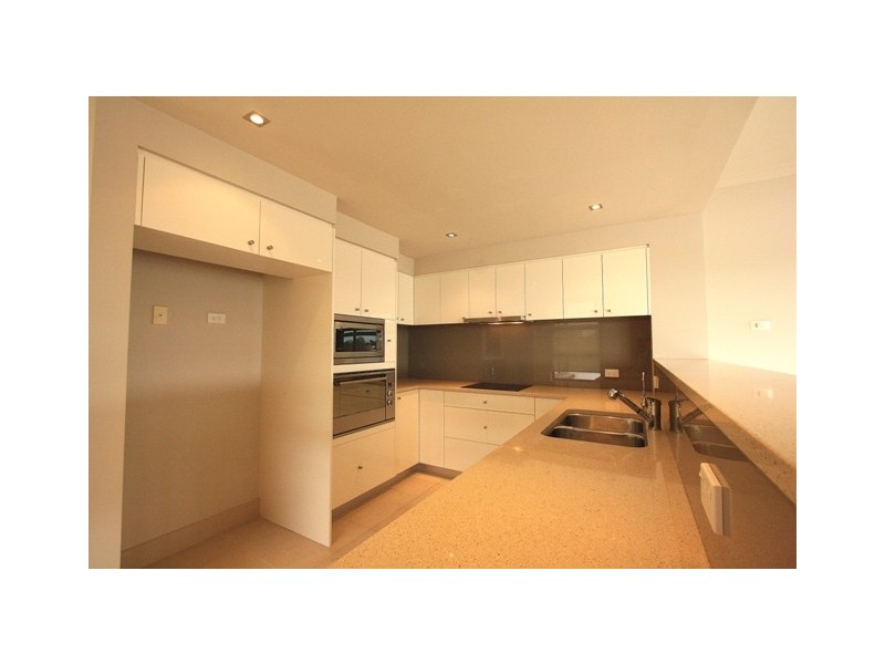 1/2 Bay Drive, Meadowbank NSW 2114