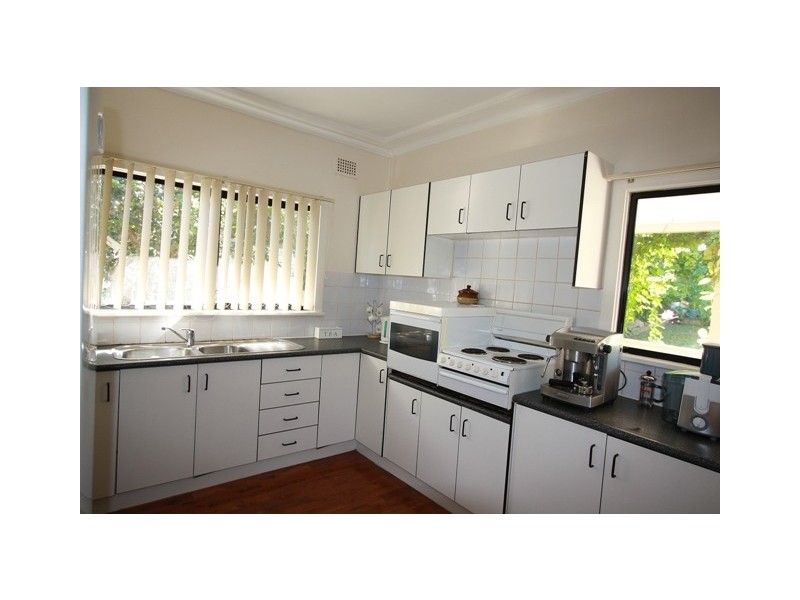 33 Samuel Street, Ryde NSW 2112