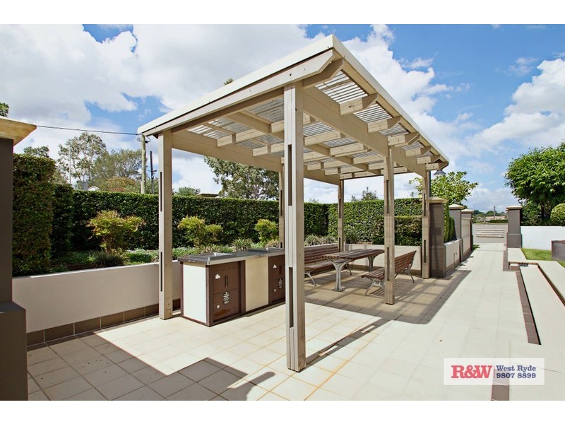 141  Bowden Street, Meadowbank NSW 2114