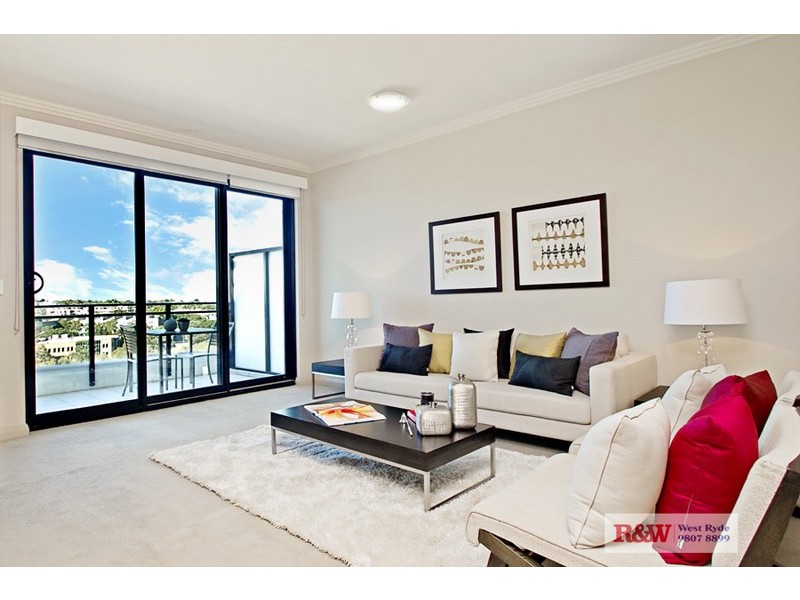 19 Angas Street, Meadowbank NSW 2114