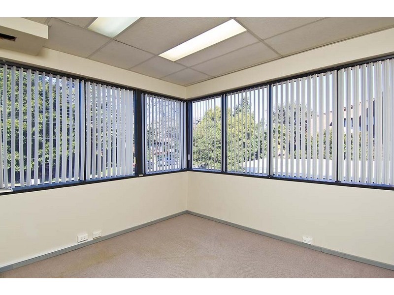 1 Maxim Street, West Ryde NSW 2114