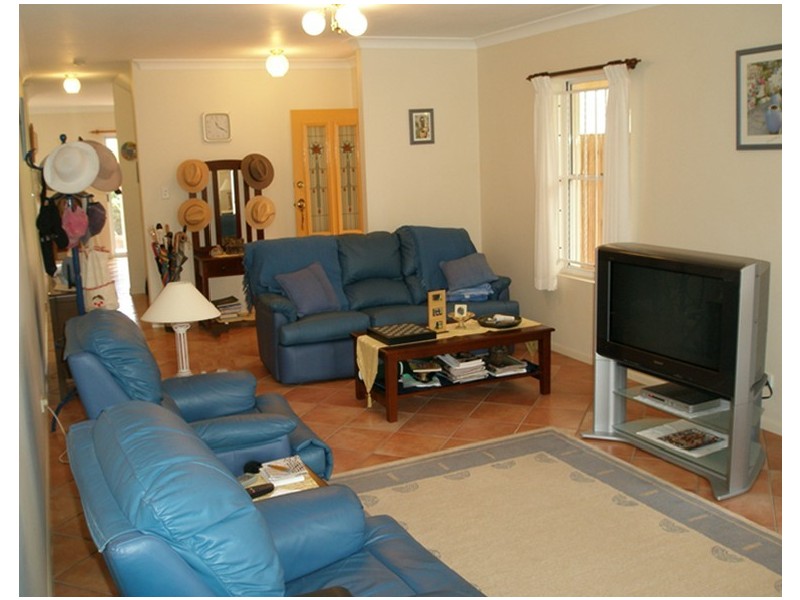 9 Power Street, Wavell Heights QLD 4012